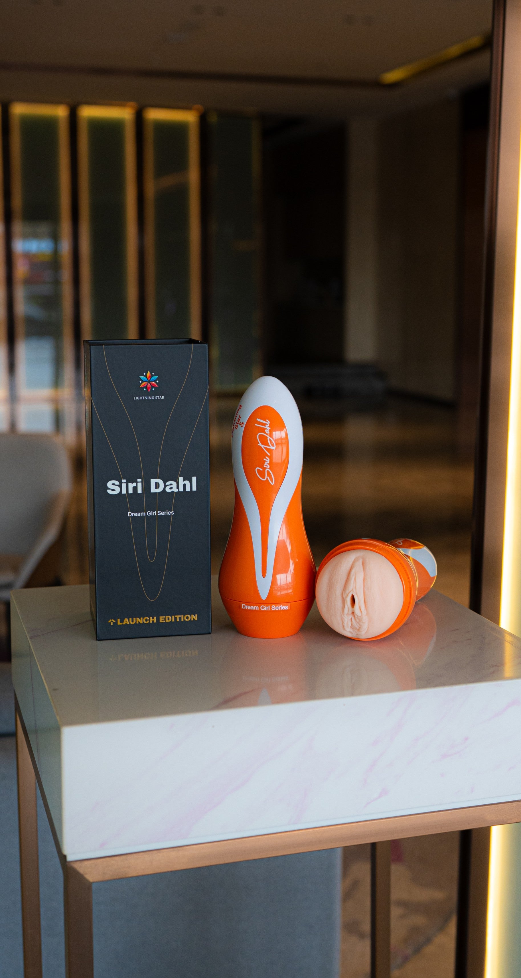 Siri Dahl 'Dream girl' Toy Limited Launch edition